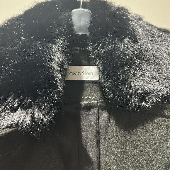 🌸NEW Calvin Klein Women’s Wool & Faux fur Collar Maxi Trench Coat Sz 6 NWT. - Picture 15 of 16